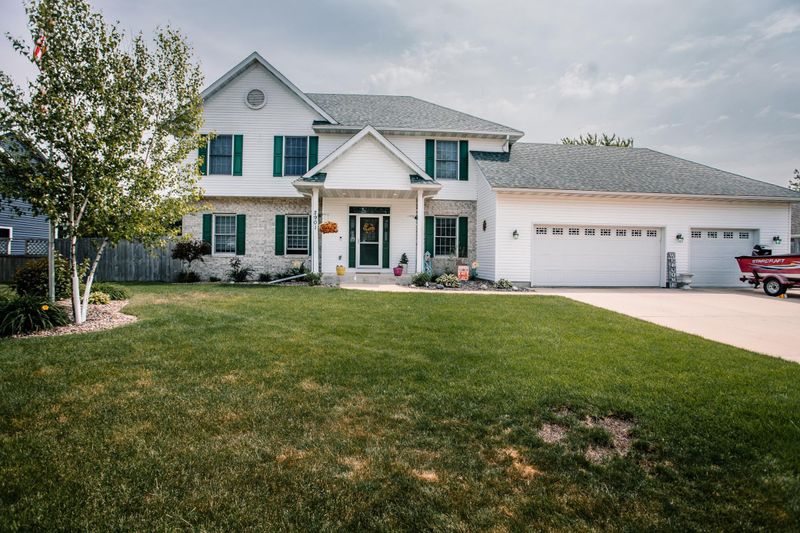 2901 6th Ave SW, Austin, MN 55912