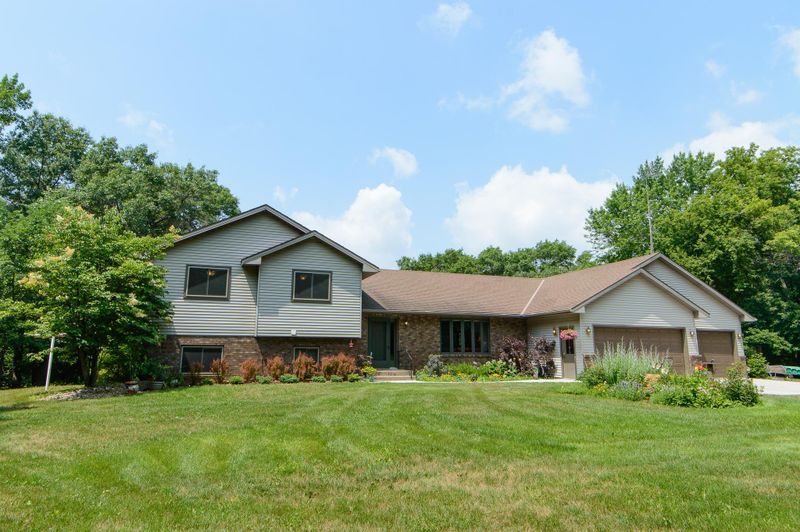 21555 Fireside Ct, Cold Spring, MN 56320