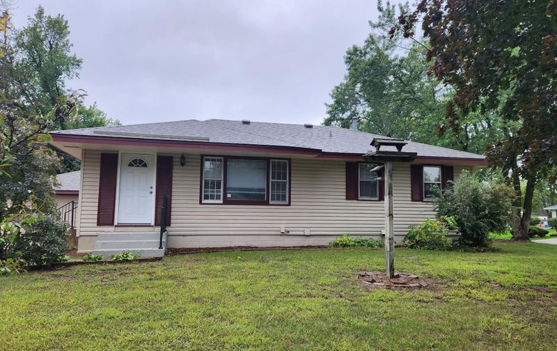 700 105th Ln NE, Blaine, MN 55434