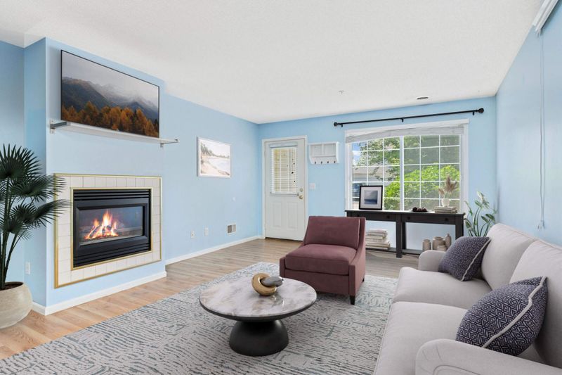 13220 Bush Ln, Eden Prairie, MN 55347