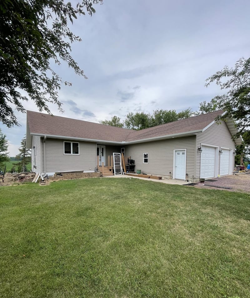 1103 70th Ave, Sherburn, MN 56171