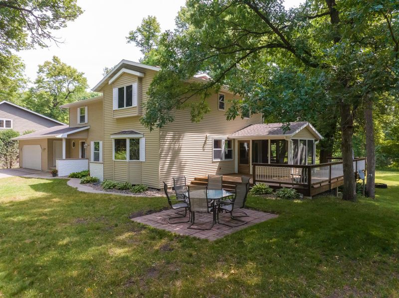 405 Pleasant Ave N, Annandale, MN 55302
