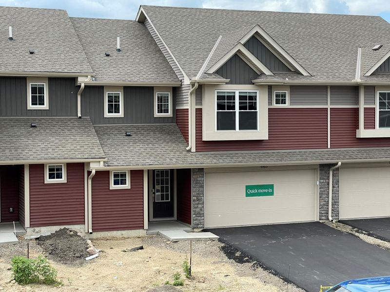 9480 Bridle Way, Victoria, MN 55386