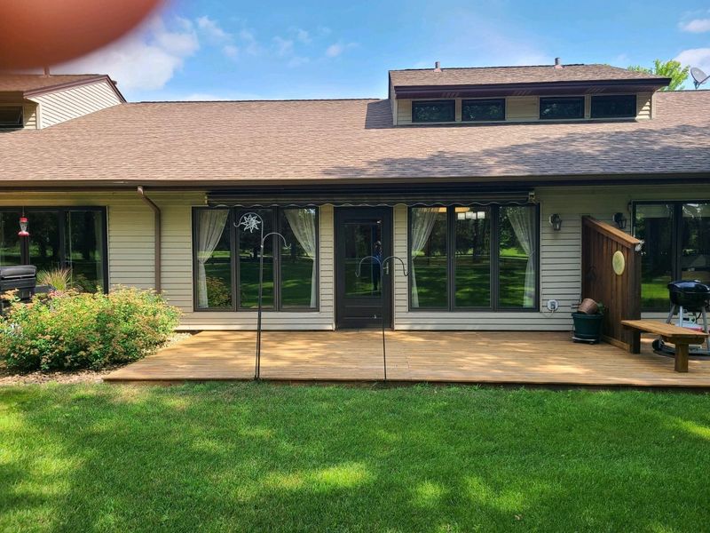 134 Jerry Liefert Dr, Monticello, MN 55362