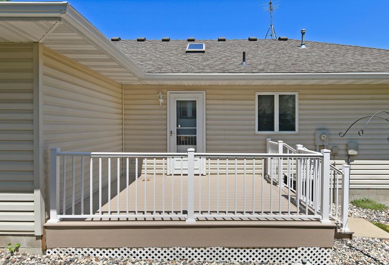 110 3rd Ave SE, Lonsdale, MN 55046