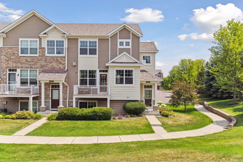 17165 72nd Ave N #2901, Maple Grove, MN 55311