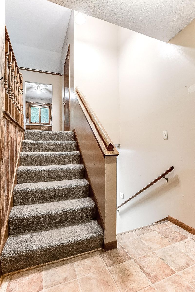 414 2nd St SW, Montgomery, MN 56069