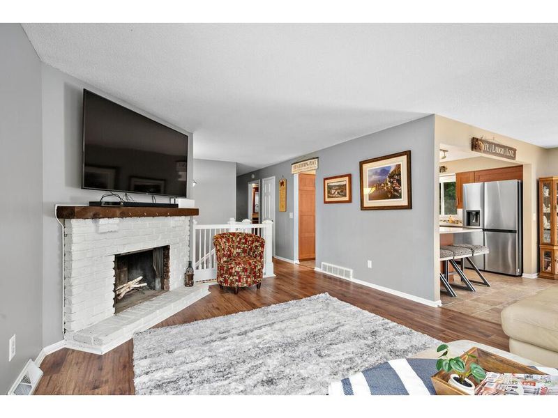 14165 Bayview Cir NE, Prior Lake, MN 55372