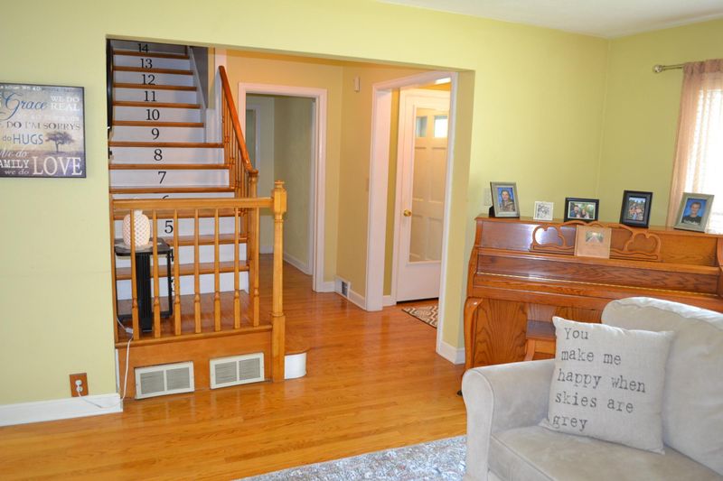 310 E Alcott Ave, Fergus Falls, MN 56537