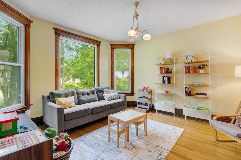 715 Union St, Northfield, MN 55057