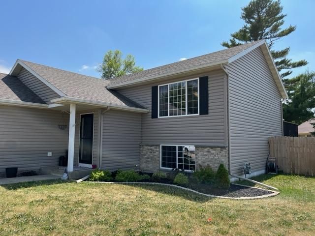 710 Mlinar Ave, Spring Valley, MN 55975