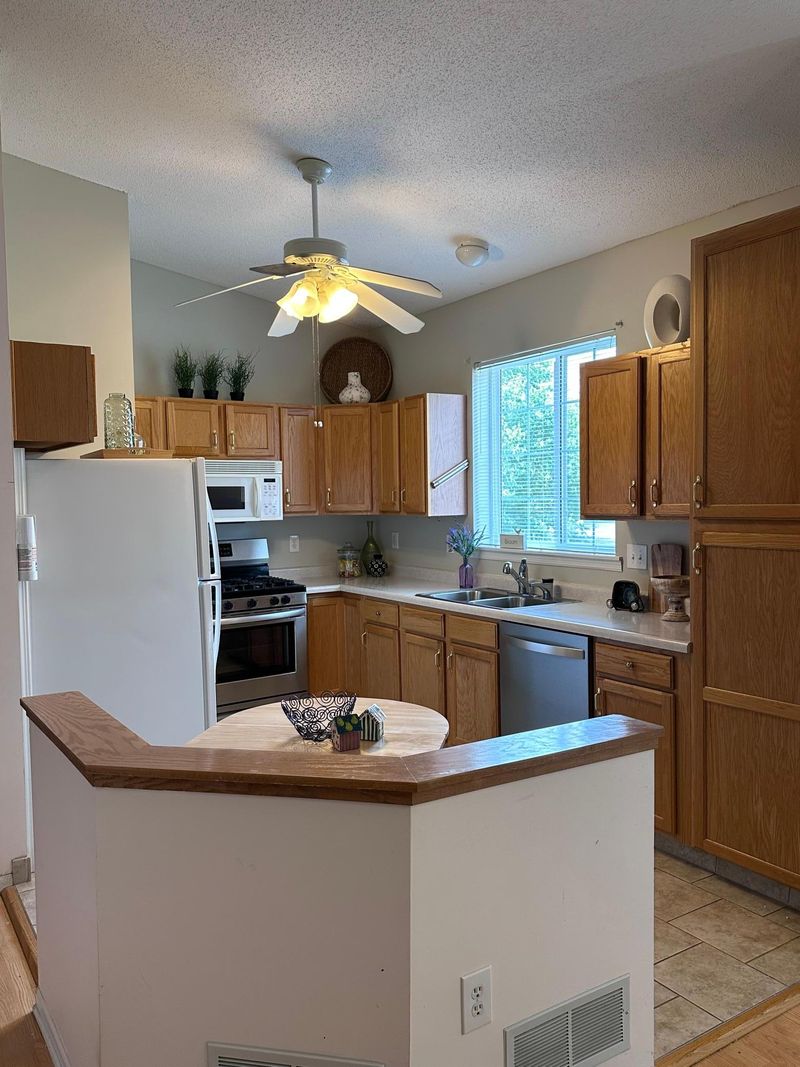 1936 Christensen Ave, West Saint Paul, MN 55118