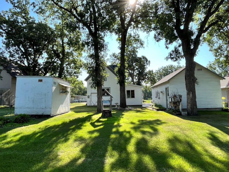 231 Pine St N, Sauk Centre, MN 56378