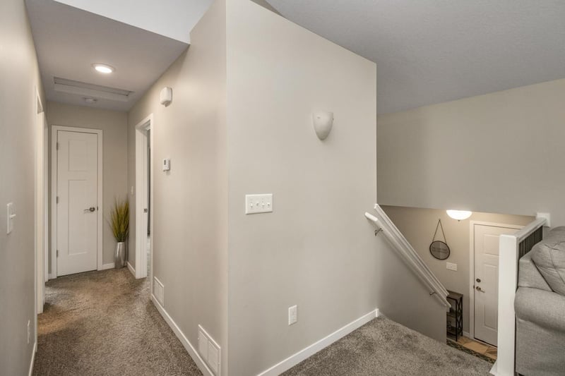160 Red School Ln, Kellogg, MN 55945