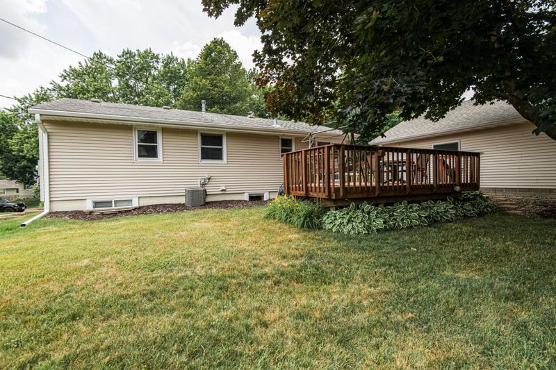 3907 5th Pl NW, Rochester, MN 55901