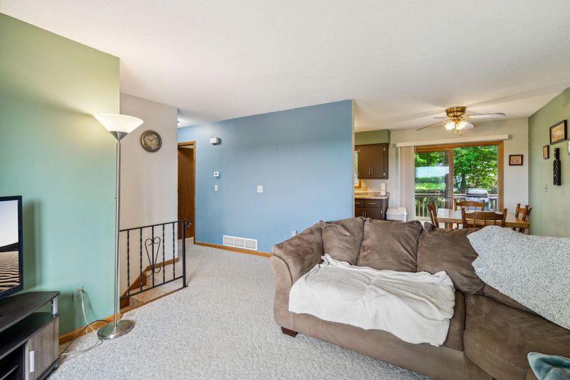 602 4th St W, Maple Lake, MN 55358