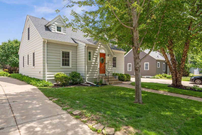 4145 Webster Ave S, Saint Louis Park, MN 55416