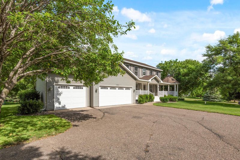 14415 Edgewood Rd, Rogers, MN 55374