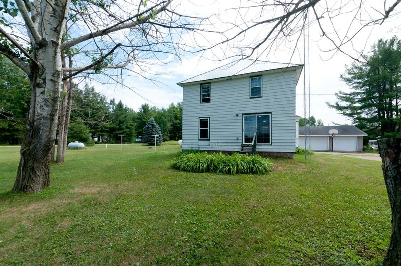 N3186 Sawdust Rd, Bruce, WI 54819