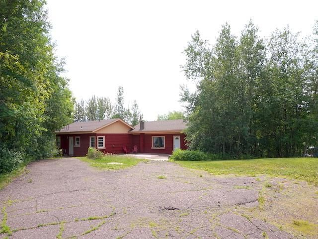 2448 Hutchinson Rd, Duluth, MN 55811