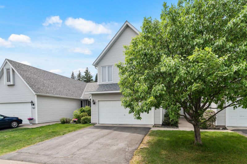 3430 Silver Ln NE, Saint Anthony, MN 55421