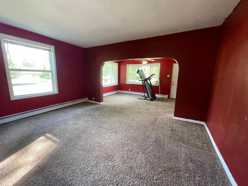11 Grant Ave N, Sandstone, MN 55072