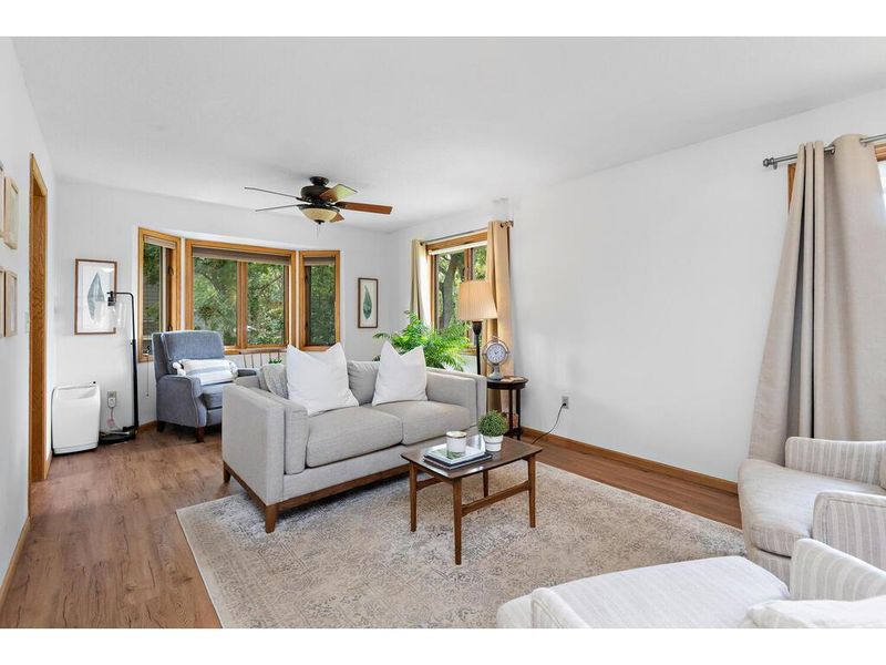 12450 Kumquat St, Coon Rapids, MN 55448