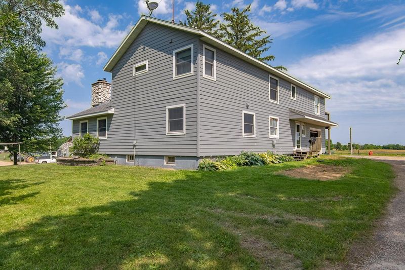 238 6th Ave, Clayton, WI 54004