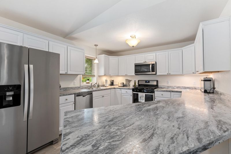 11807 Joshua Tree Cir, Baxter, MN 56425