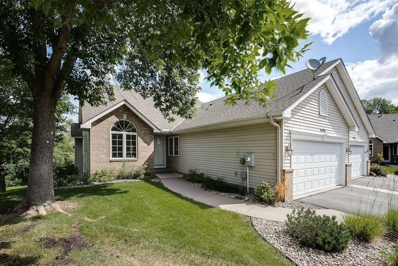 6520 Chadwick Ct, Savage, MN 55378