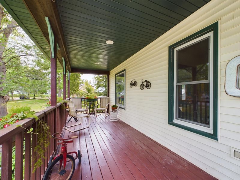 229 Drury Ave, Lowry, MN 56349