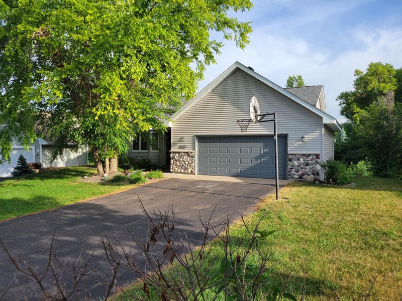 1447 Fox St, Delano, MN 55328
