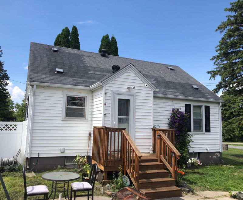 1601 4th Ave E, International Falls, MN 56649