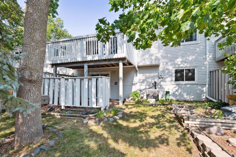 7549 Landau Curve, Bloomington, MN 55438