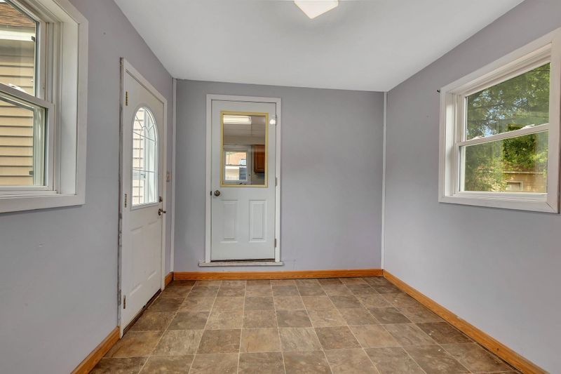 541 Hazel Ave E, Kimball, MN 55353