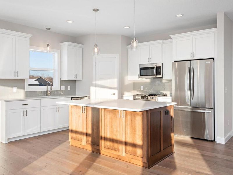 4613 Landmark Dr NE, Saint Michael, MN 55376