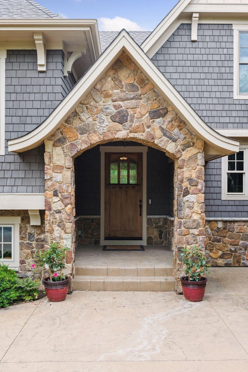 6356 Bellevue Ln, Eden Prairie, MN 55344