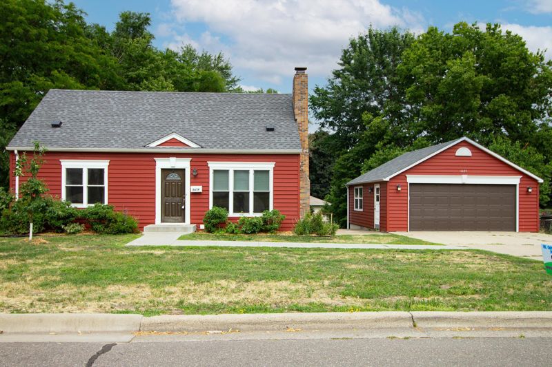 6639 Oakland Ave, Richfield, MN 55423