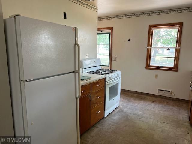 15821 County Road 40, Carver, MN 55315