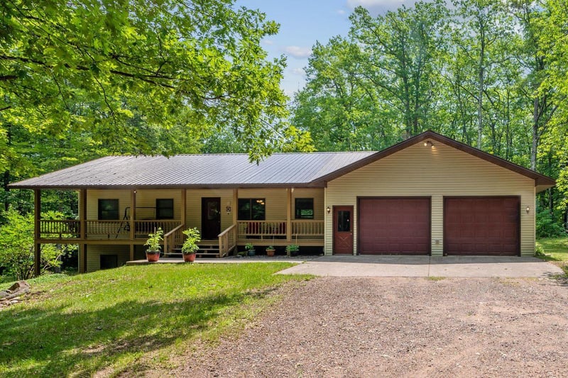 86410 Betzold Rd, Bayfield, WI 54814