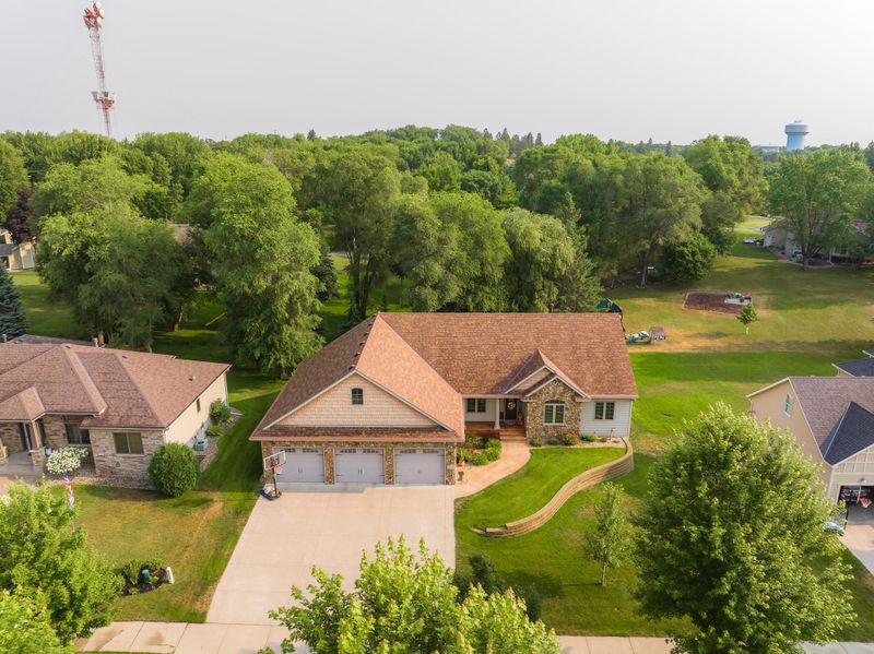 2007 Temminck Rd, Saint Cloud, MN 56301