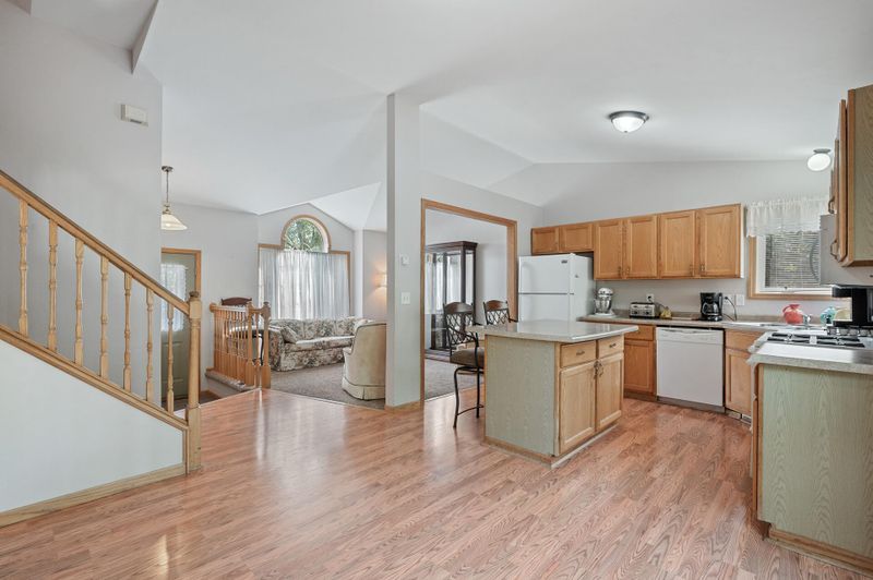 3561 Quarry Ave, Anoka, MN 55303