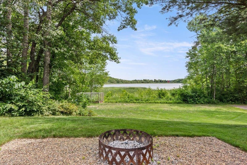 17396 Snowshoe Dr, Ironton, MN 56455