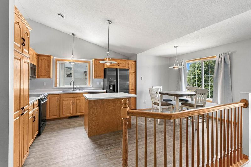 418 6th Ave S, Sartell, MN 56377