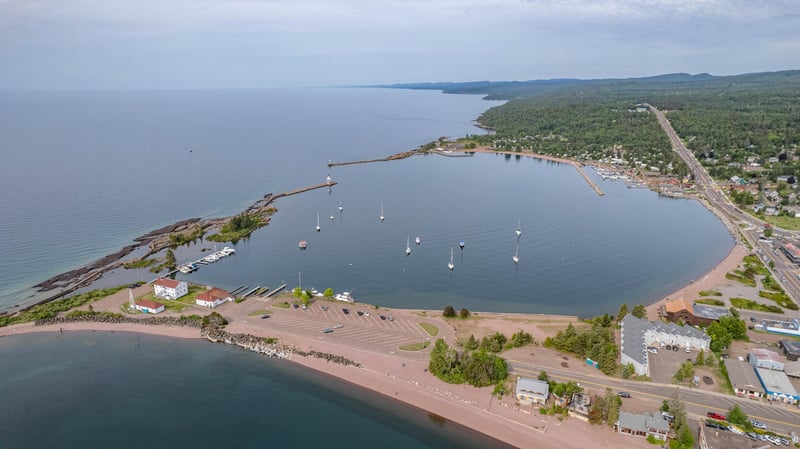 209 1st Ave E #17, Grand Marais, MN 55604