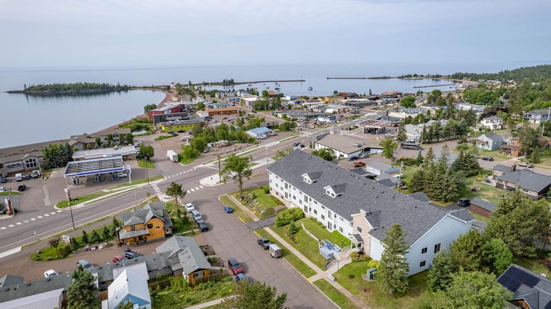 209 1st Ave E #17, Grand Marais, MN 55604