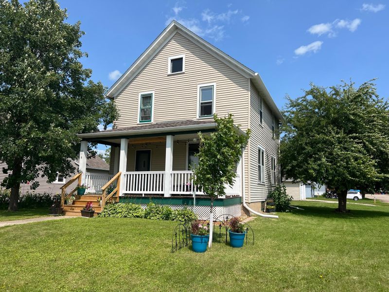 116 2nd St NE, Blackduck, MN 56630