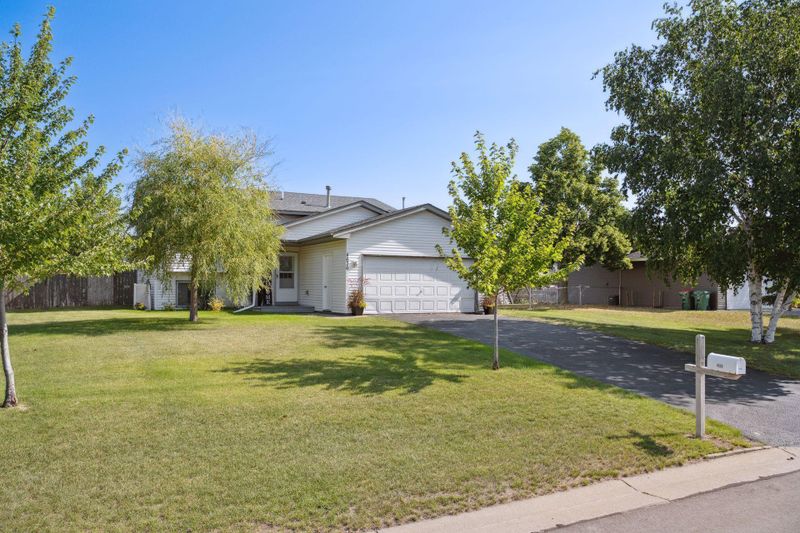 4636 Pond View Cir, Big Lake, MN 55309