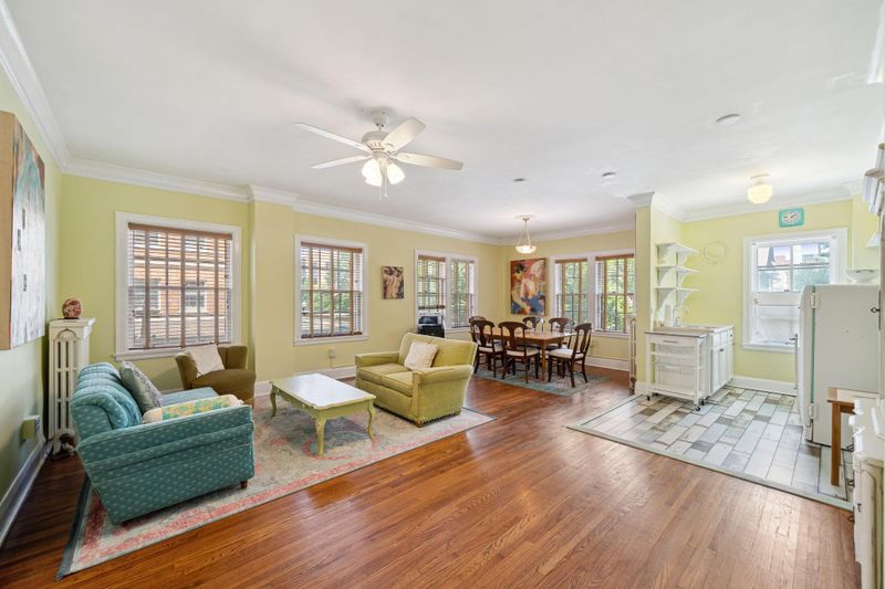 2615 Park Ave #111, Minneapolis, MN 55407