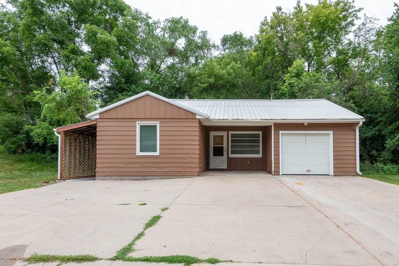 1626 4th Ave, Mankato, MN 56001